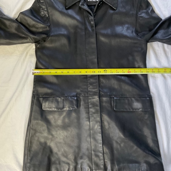 Classic Black Leather Jacket - Picture 6 of 10